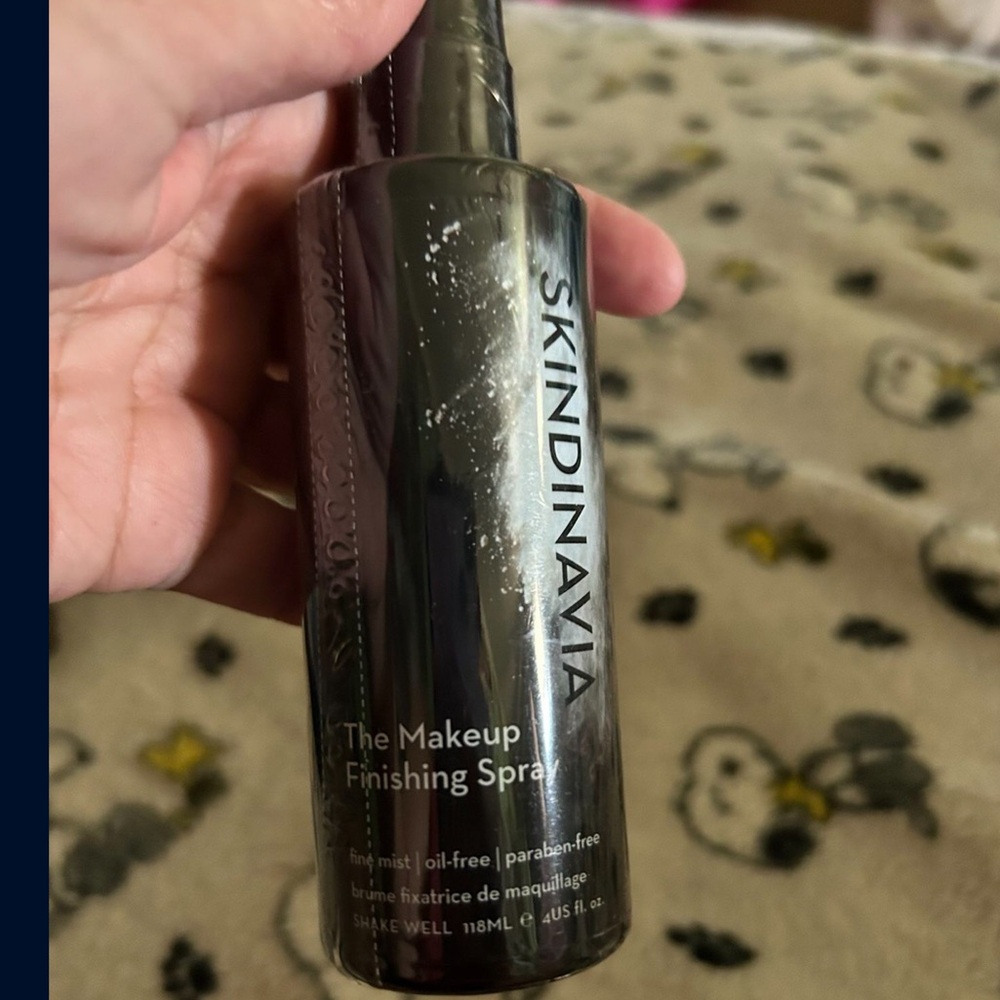Skindinavia full sized Makeup Finishing Spray